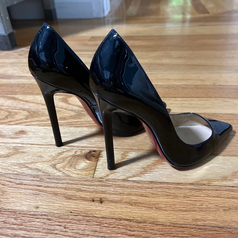 Christian Louboutin Pigalle 120 Patent Leather size 36.